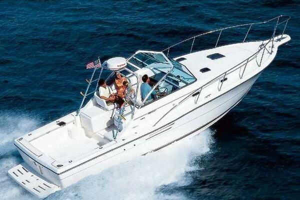 30ft Pursuit Yacht For Sale