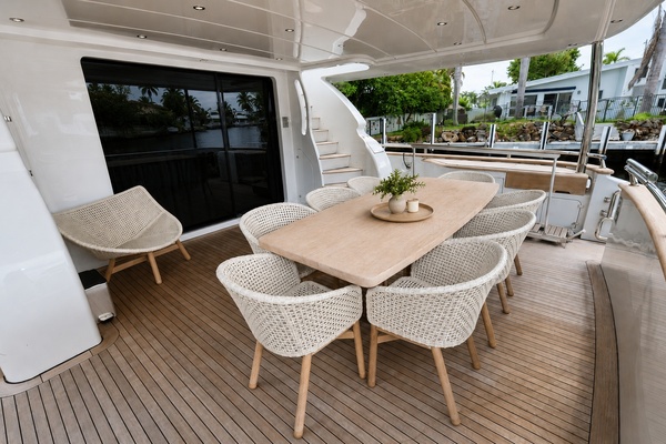 90ft Maiora Yacht For Sale