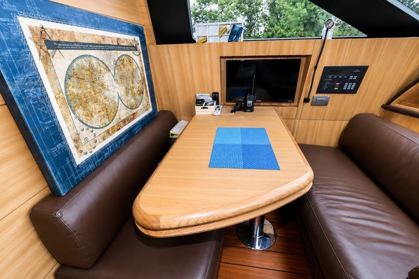 90ft Maiora Yacht For Sale
