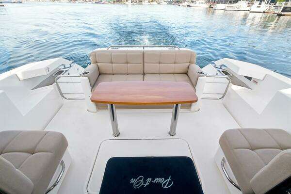 Tiara Yachts 39 Coupe Yacht For Sale