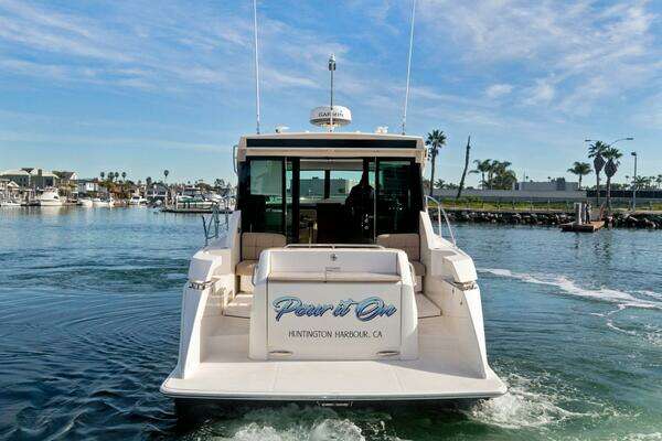 Tiara Yachts 39 Coupe Yacht For Sale