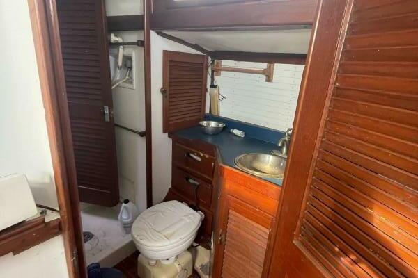 Phantom 44ft Reliance Yacht For Sale