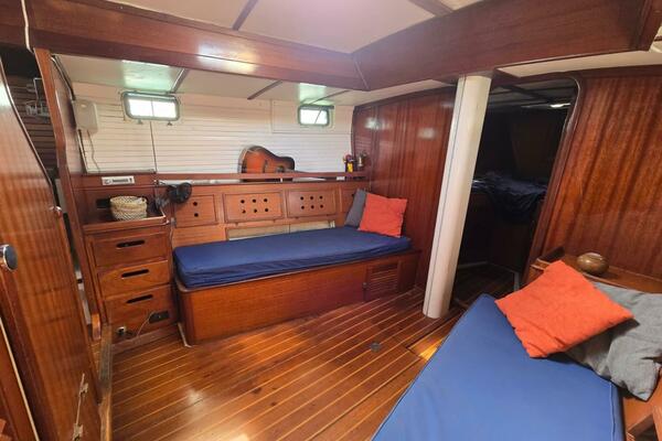 Phantom 44ft Reliance Yacht For Sale