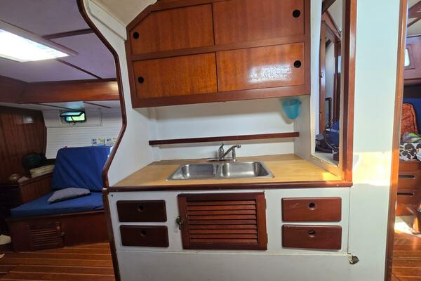 Phantom 44ft Reliance Yacht For Sale