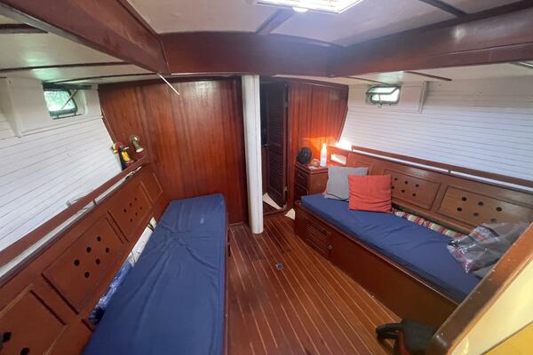Phantom 44ft Reliance Yacht For Sale
