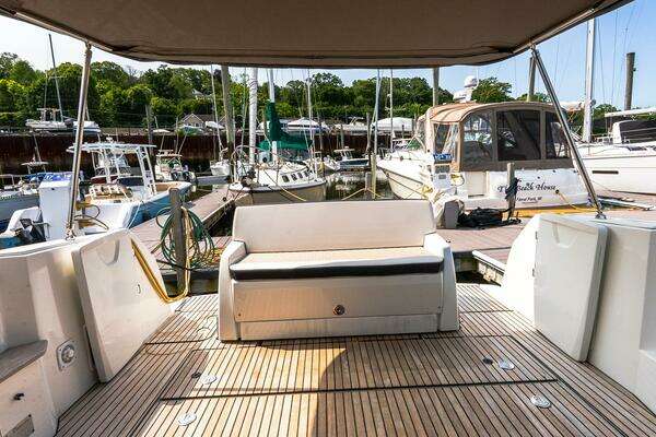 Jeanneau NC 11 Yacht For Sale