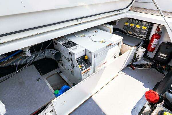 Jeanneau NC 11 Yacht For Sale