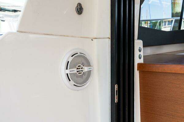 Jeanneau NC 11 Yacht For Sale