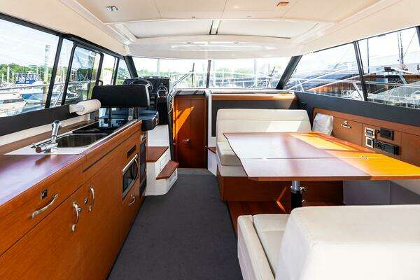 Jeanneau NC 11 Yacht For Sale