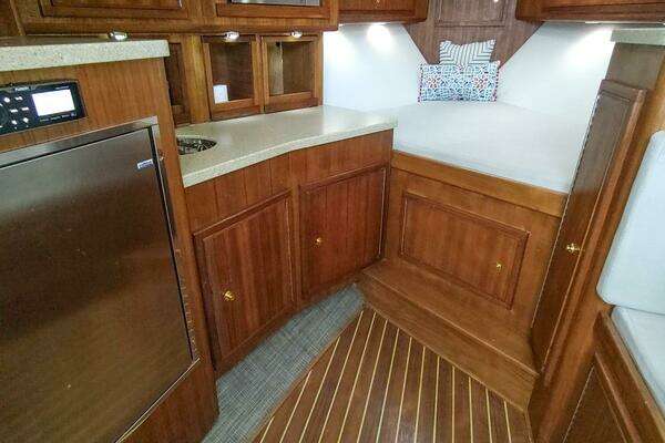 Out Island SeaTek 36 Express Yacht For Sale