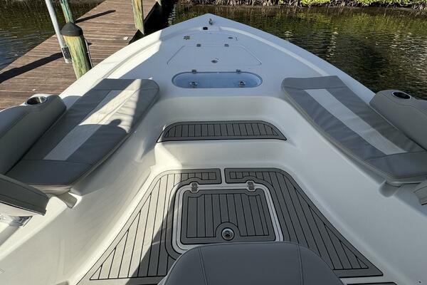 24ft Sea Pro Yacht For Sale