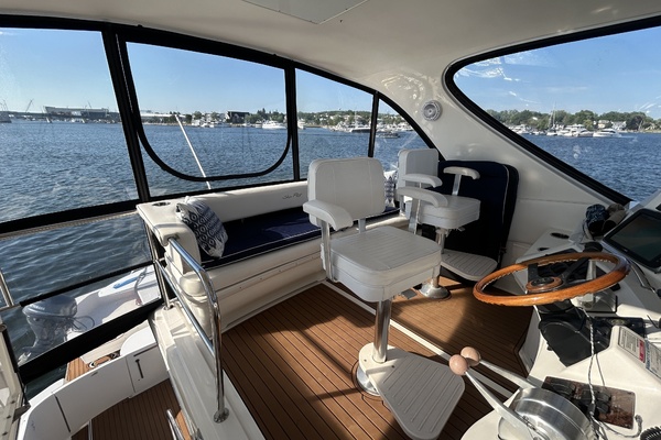 56ft Sea Ray Yacht For Sale