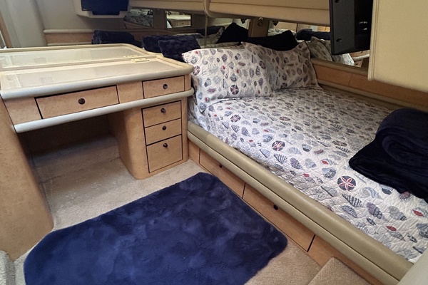 56ft Sea Ray Yacht For Sale