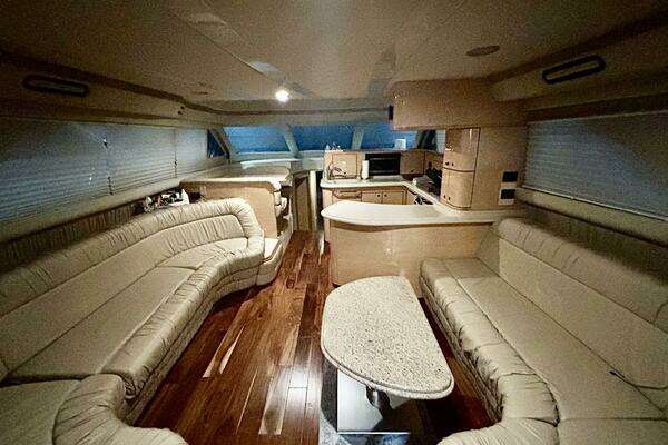 Sea Ray 560 Sedan Bridge Yacht For Sale