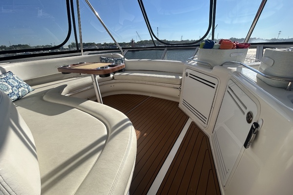 56ft Sea Ray Yacht For Sale