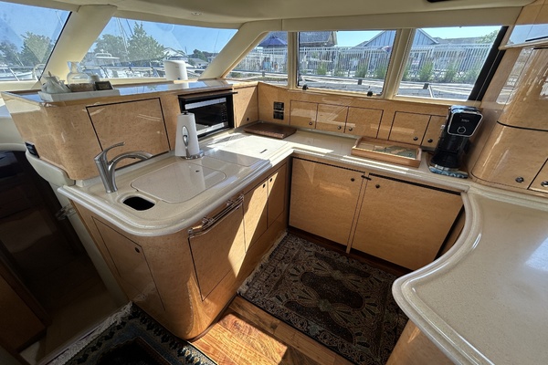 56ft Sea Ray Yacht For Sale
