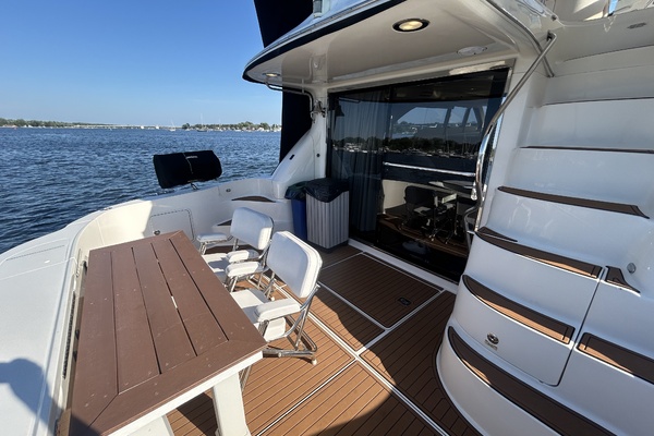56ft Sea Ray Yacht For Sale