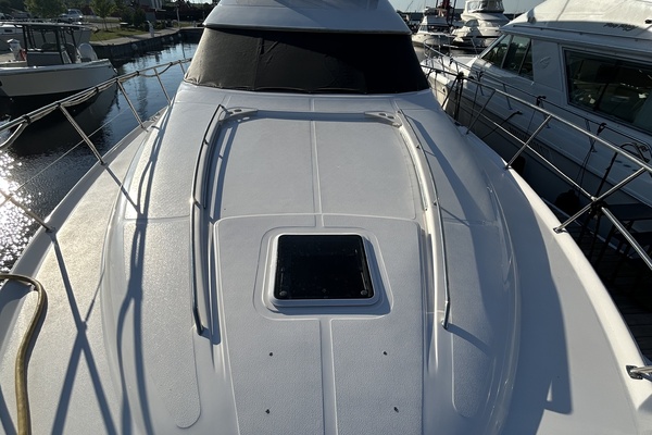 56ft Sea Ray Yacht For Sale