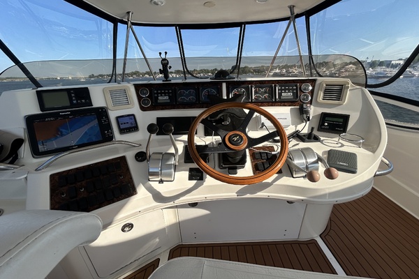 56ft Sea Ray Yacht For Sale