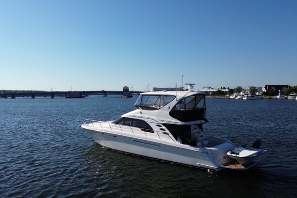 56ft Sea Ray Yacht For Sale