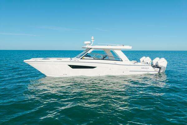 World Cat 400 DC-X Yacht For Sale