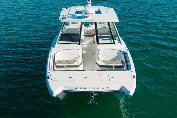 World Cat 400 DC-X Yacht For Sale