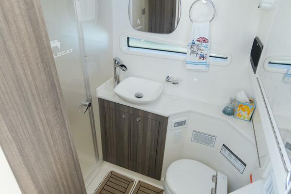 40ft World Cat Yacht For Sale