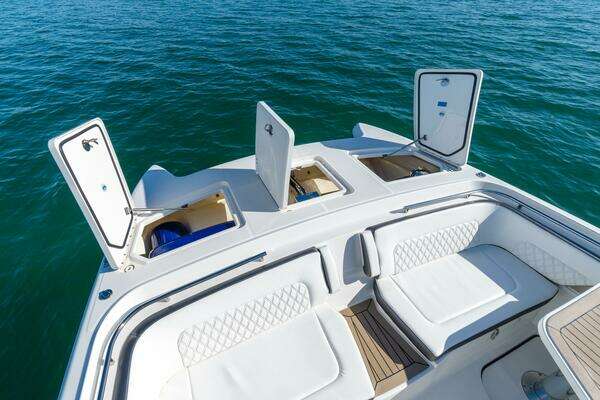 World Cat 400 DC-X Yacht For Sale