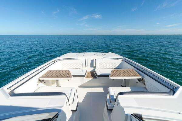 World Cat 400 DC-X Yacht For Sale