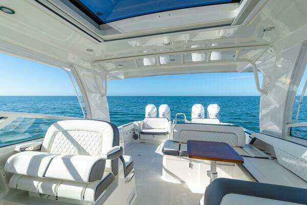 World Cat 400 DC-X Yacht For Sale
