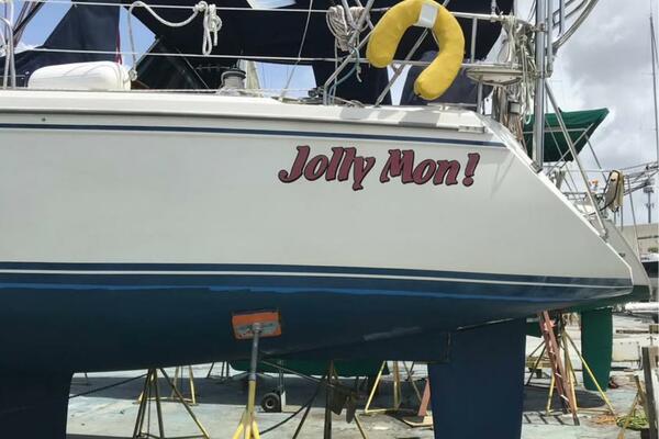 42ft Catalina Yacht For Sale