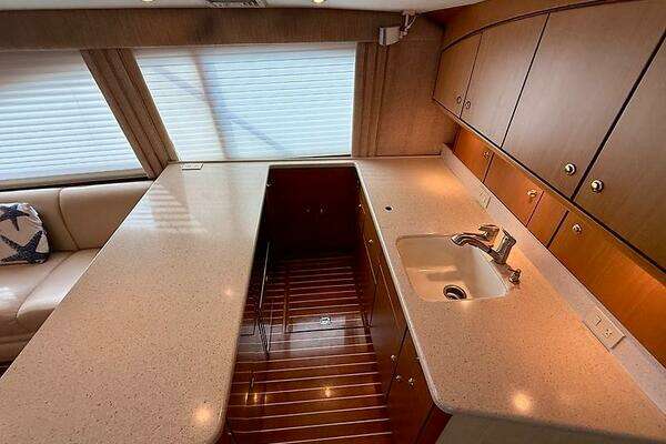 Ocean Yachts 46 Super Sport Yacht For Sale