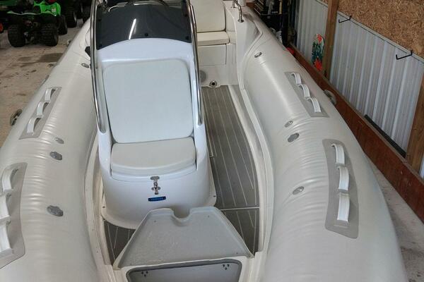19ft Paradise Powerboats Yacht For Sale