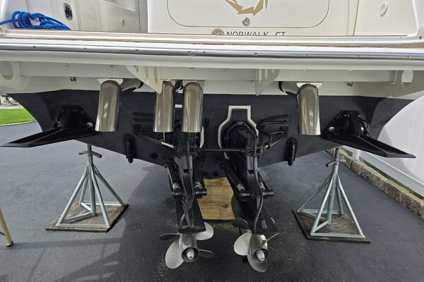 38ft Fountain Yacht For Sale