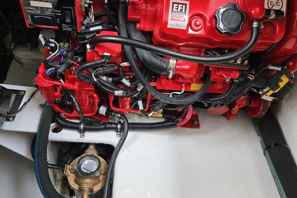 38ft Fountain Yacht For Sale