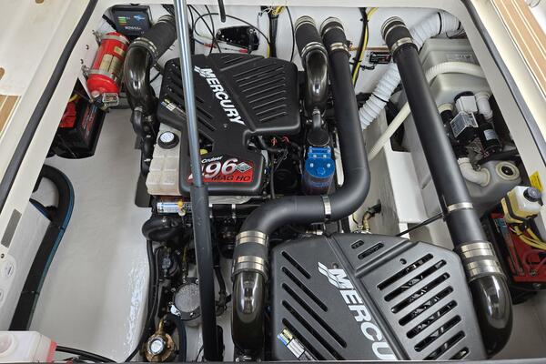 38ft Fountain Yacht For Sale