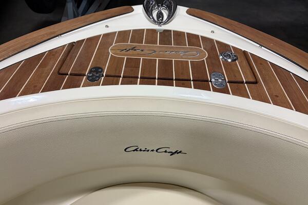 28ft Chris Craft Yacht For Sale