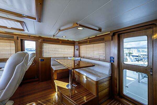 Marlow Explorer 66E Yacht For Sale