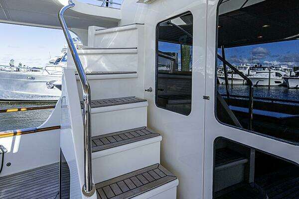 Marlow Explorer 66E Yacht For Sale