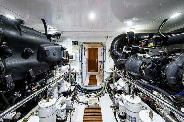 Marlow Explorer 66E Yacht For Sale