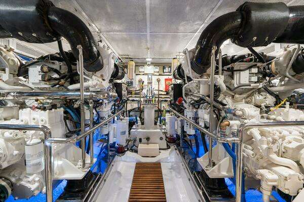 Marlow 72 E-CB Yacht For Sale