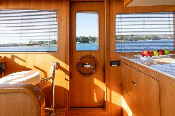 Marlow 72 E-CB Yacht For Sale