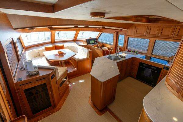Marlow 72 E-CB Yacht For Sale