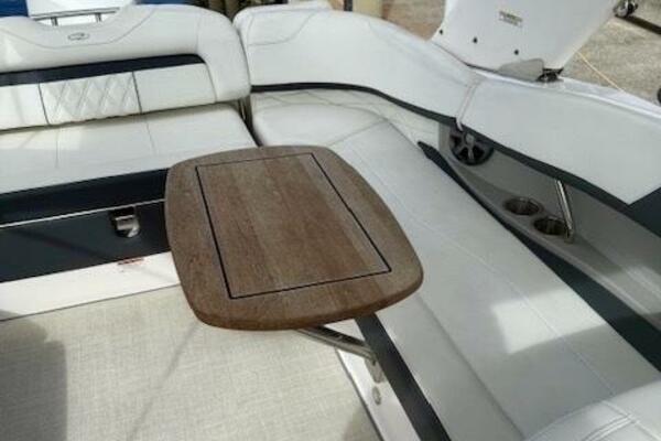 26ft Regal Yacht For Sale