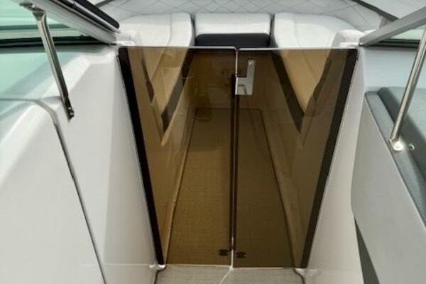 26ft Regal Yacht For Sale