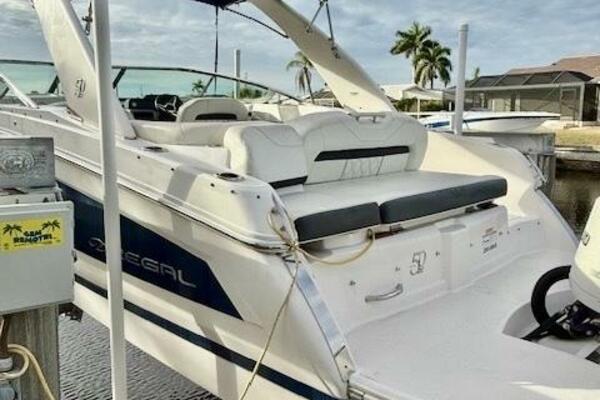 26ft Regal Yacht For Sale