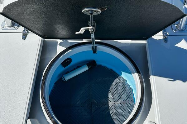 18ft East Cape Yacht For Sale