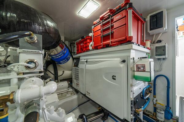 2025 Viking 58 Convertible GAME ON