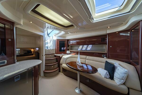 Le French Kiss 44ft Sea Ray Yacht For Sale