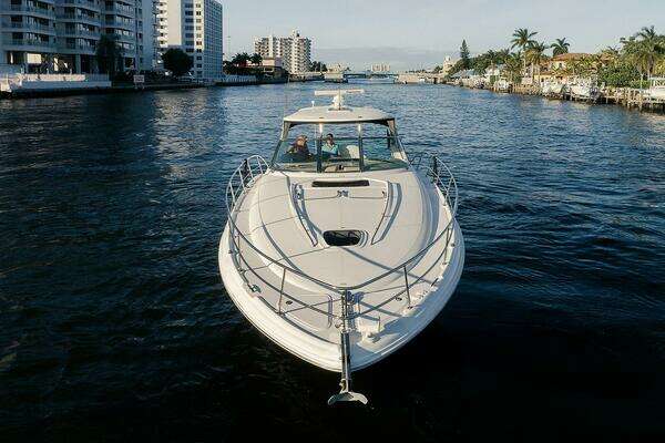 Sea Ray 44 Sundancer Yacht For Sale